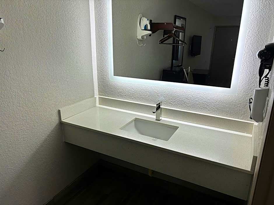 Red Roof Inn Panama City Beach