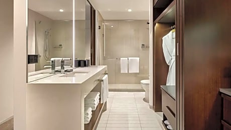 2 Twin Beds High Floor