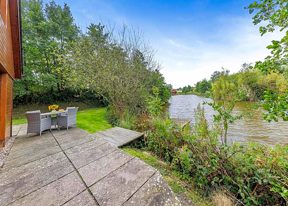 Anglesey Lakeside Lodges
