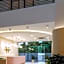 Wellesley Hotel