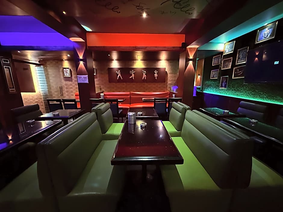 Hotel Alka Residency