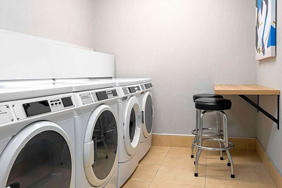 Hampton Inn By Hilton & Suites Charlottesville-At The University