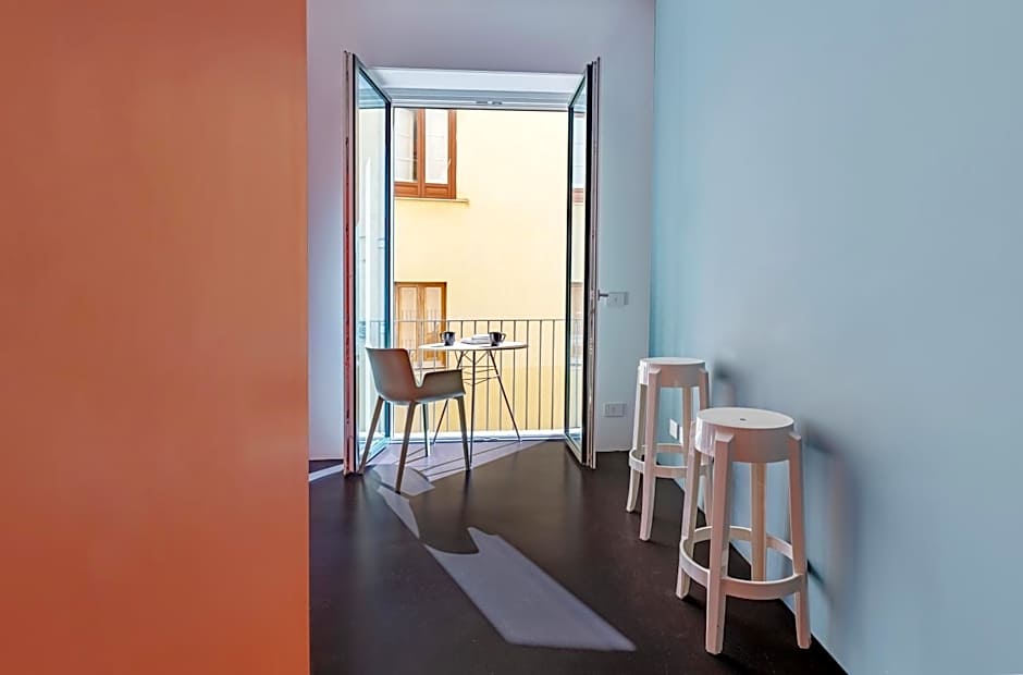 Fiveplace Design Suites & Apartments