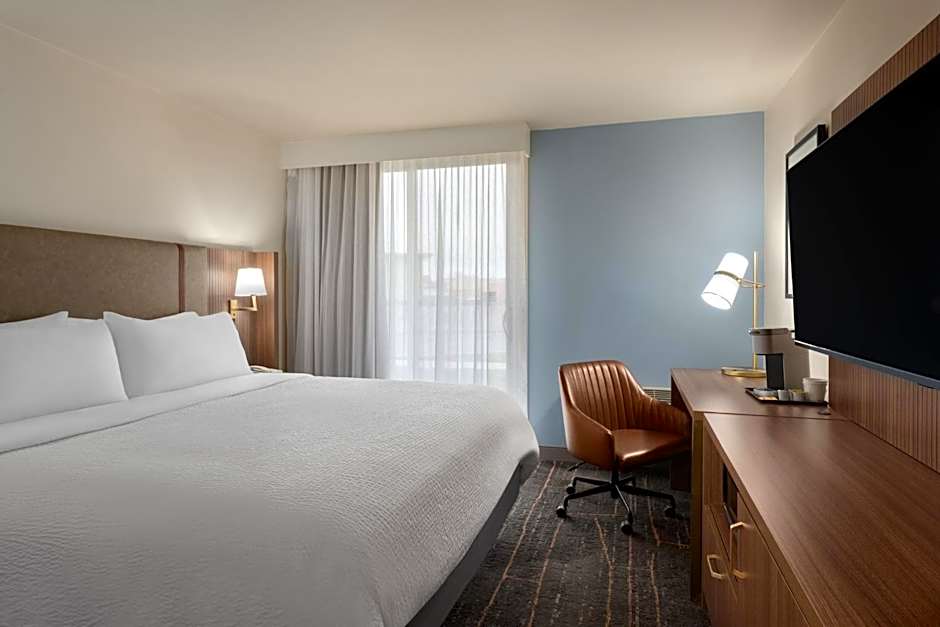 Holiday Inn Ontario By IHG