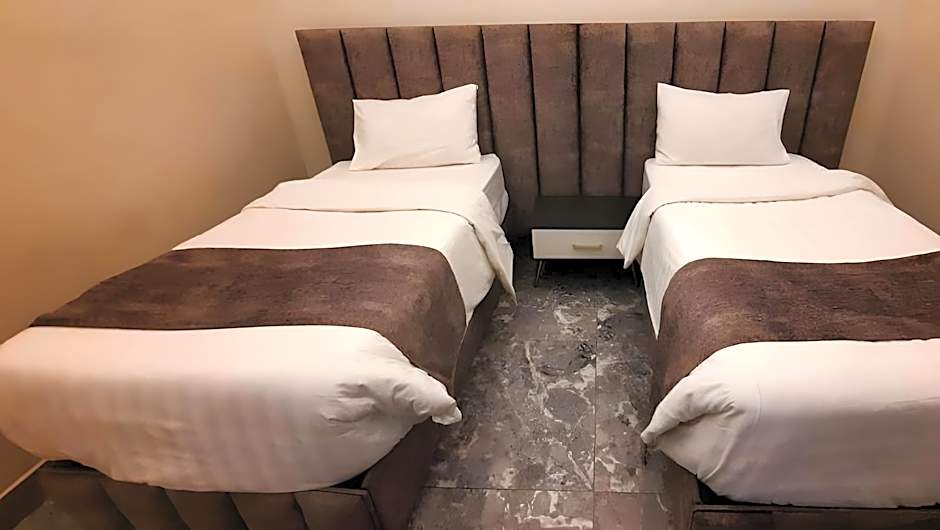 Golden Gewan Hotel