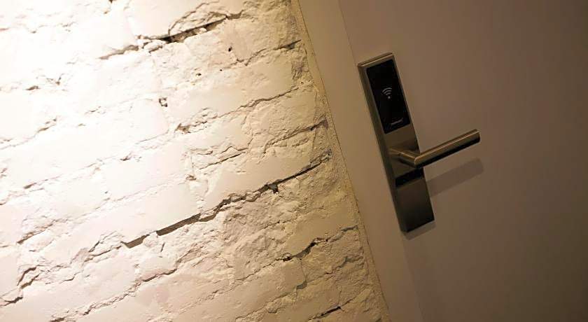 Mr Lobster's Secret Den Design Hostel