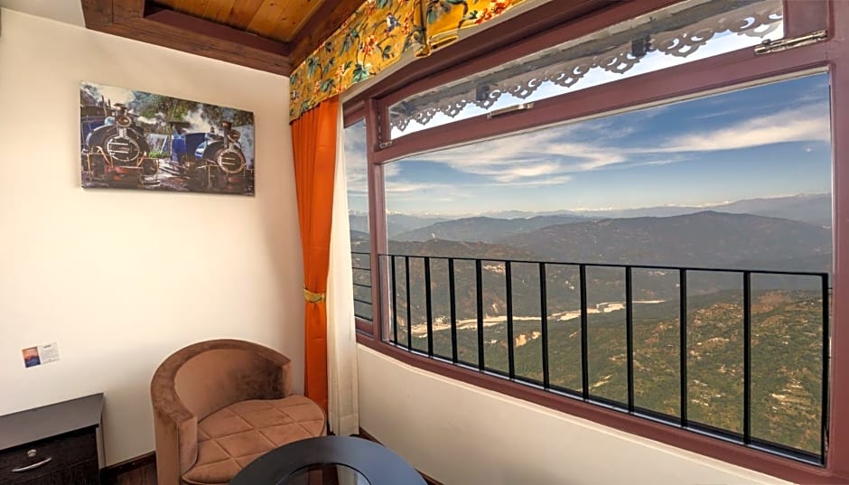Summit Sherpa Mountain Inn