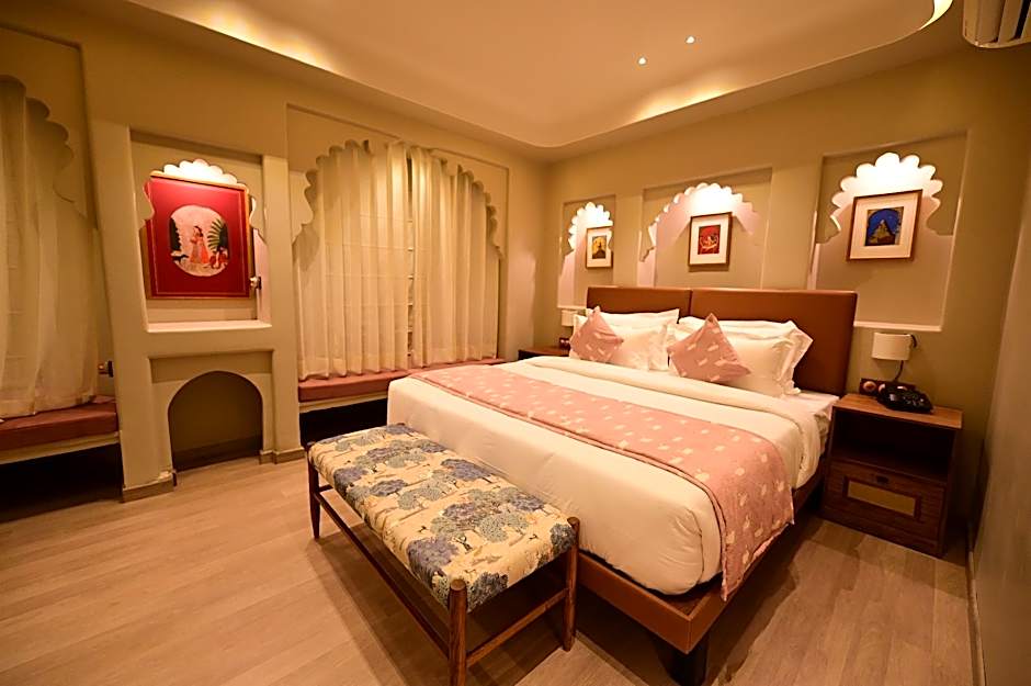 The Red Pier - My Downtown Hotels