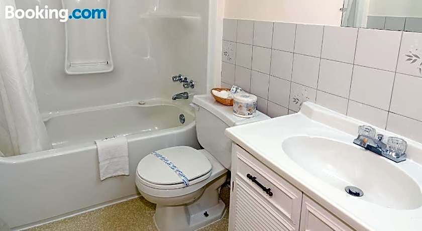 Coastal Inn - Kingfisher