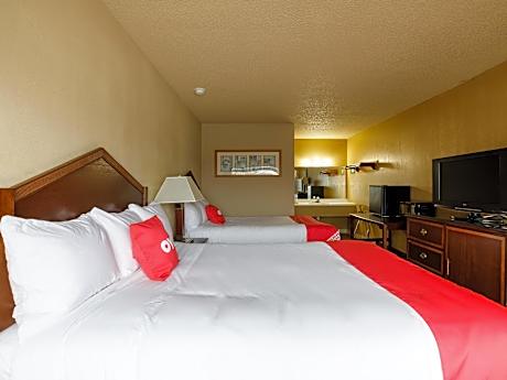 2 Queen Bed