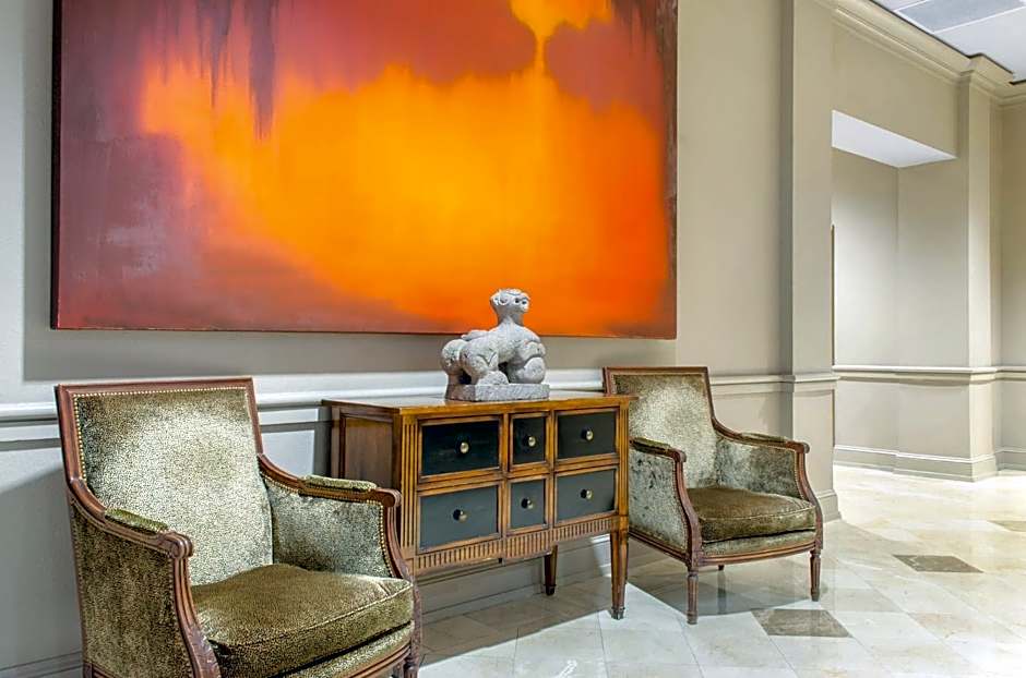 THE RIVERFRONT HOTEL NEW ORLEANS