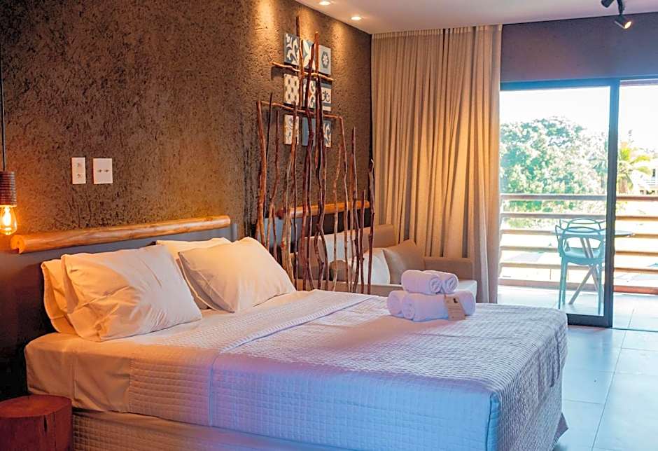 Gamboa Patacho just 190 m from Praia do Patacho, on the Rota dos Milagres.