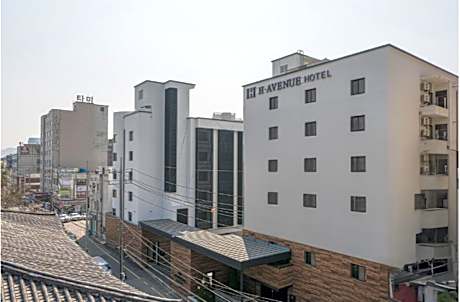H avenue Hotel Jeonju Deokjin New Building