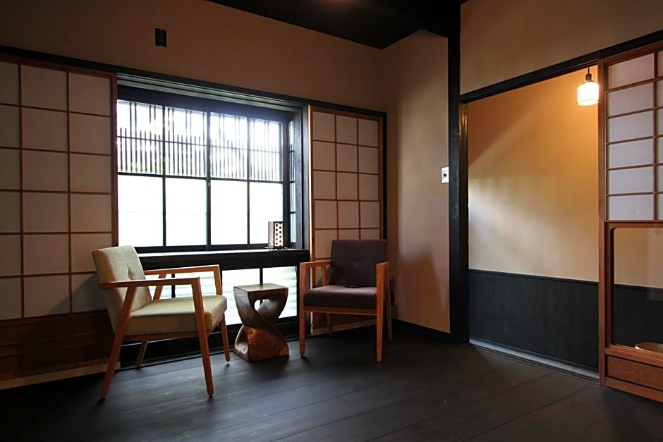 Brian Machiya Inn