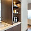 Cambria Hotel Houston Downtown Convention Center