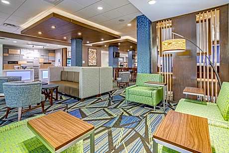 Holiday Inn Express And Suites Elkhart North By IHG