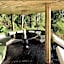 3 Bdr - Luxury Cliffside Bamboo Villa