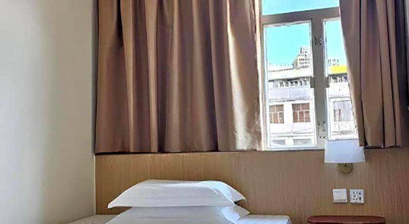 Man Va Hotel