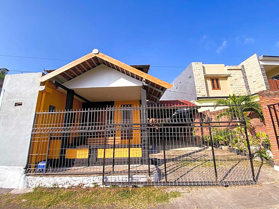 Photo 1 of 20 of Villa Satita