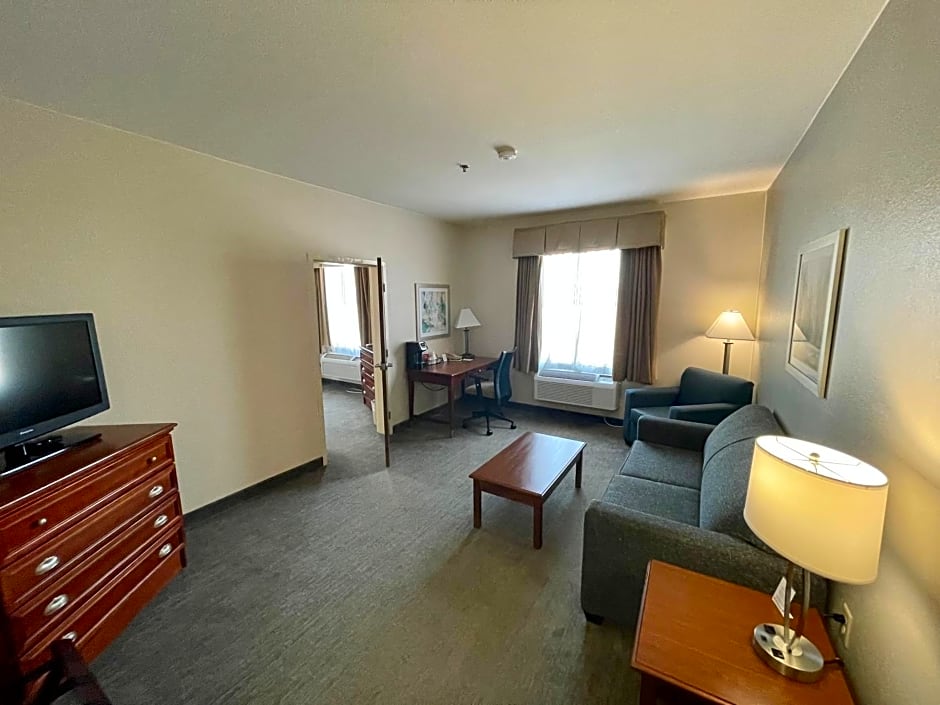 Best Western Plus Executive Hotel & Suites