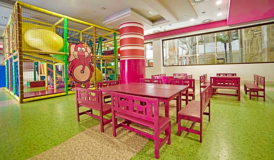 Holiday World Polynesia