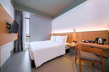 Superior Queen Room - Non-Smoking