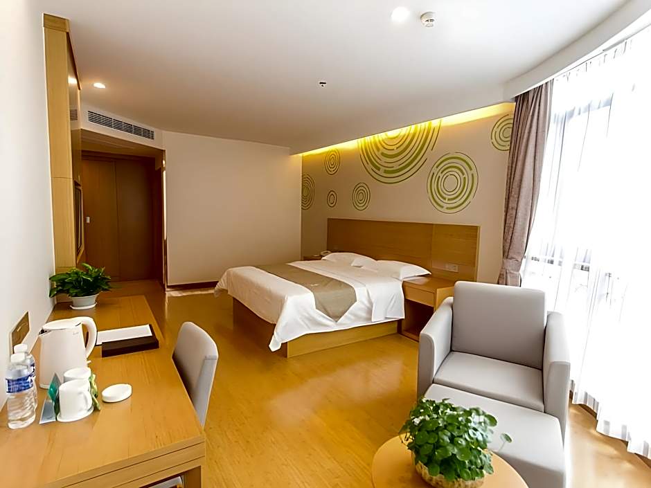 GreenTree Inn Suzhou Wujiang Fenhu Development District