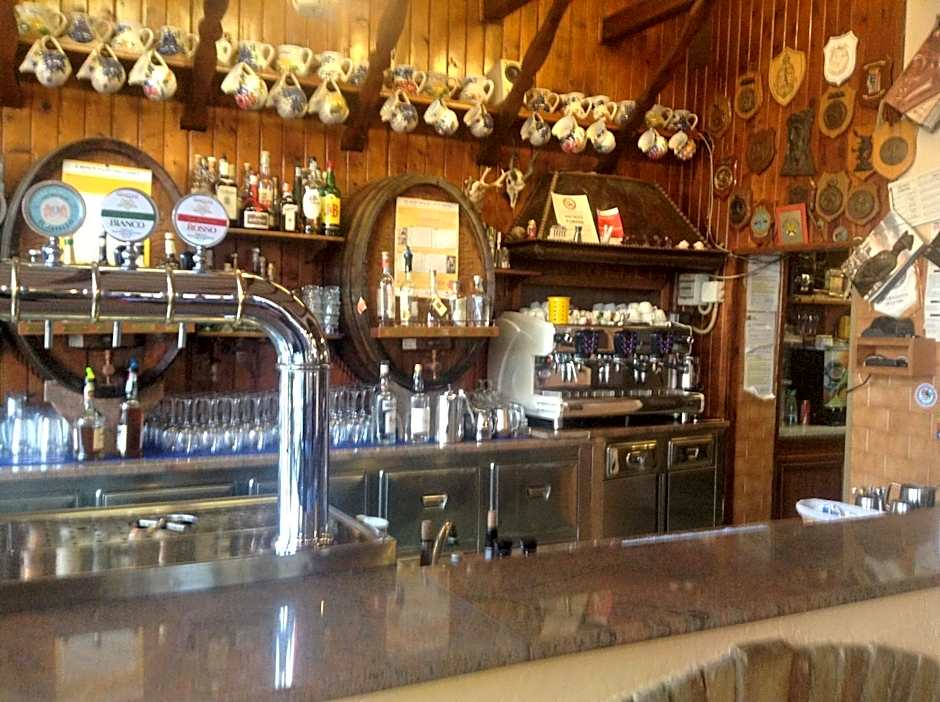 Alloggi Taverna Caorlina