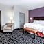 La Quinta Inn & Suites by Wyndham Lumberton