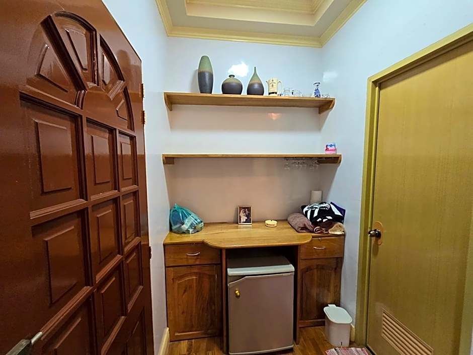 BregmanGuestHouse