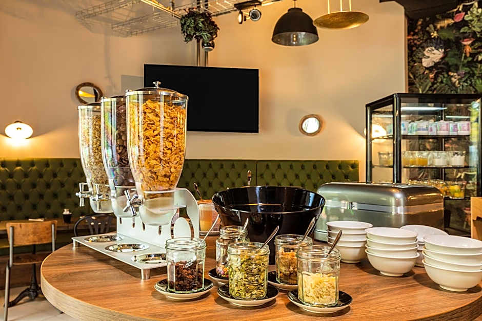 ibis Styles Puteaux Paris La Defense