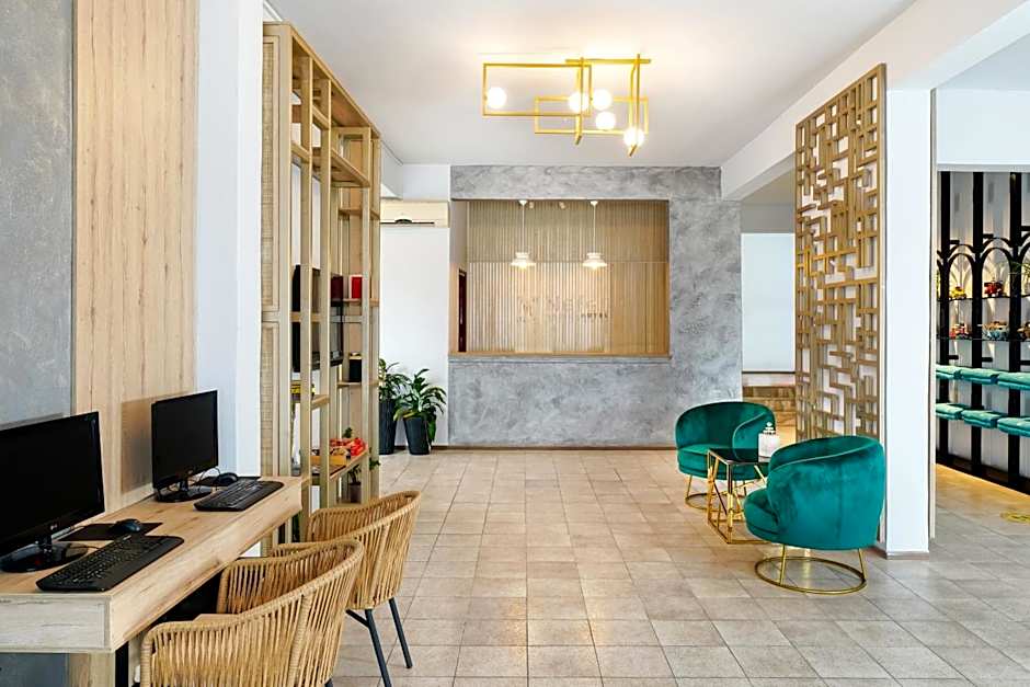 Nefeli Fresh Hotel by Del Mare