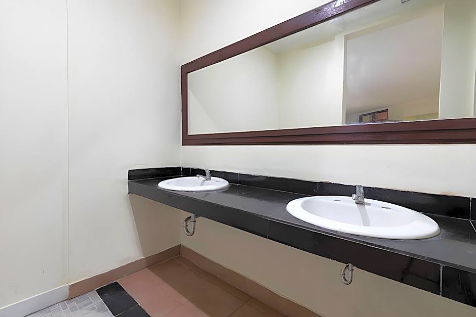 Flagship 2688 Guntur Hotel