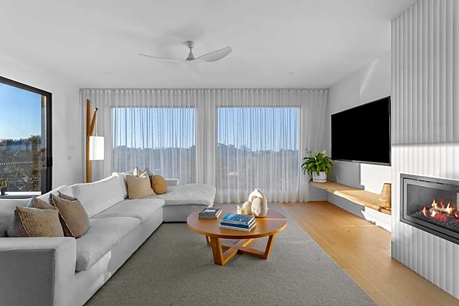 Panoramic Bayview Luxe