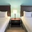 Clarion Inn And Suites Grand Rapids