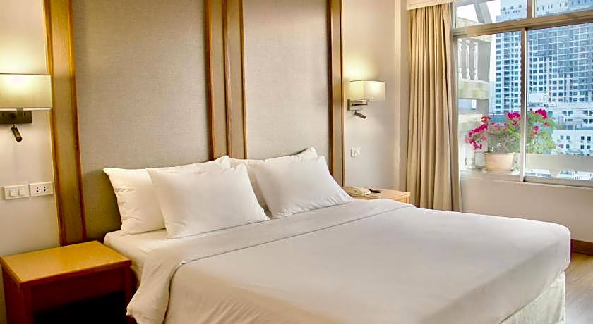 Golden Beach Hotel Pattaya