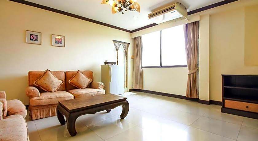 OYO 383 White inn hotel