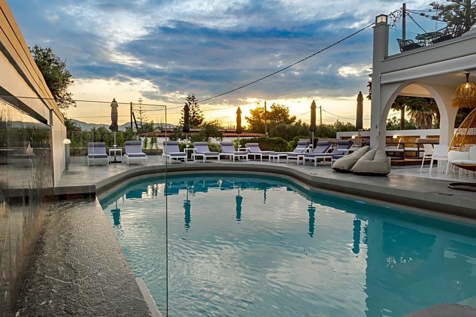 Nikon Boutique Hotel