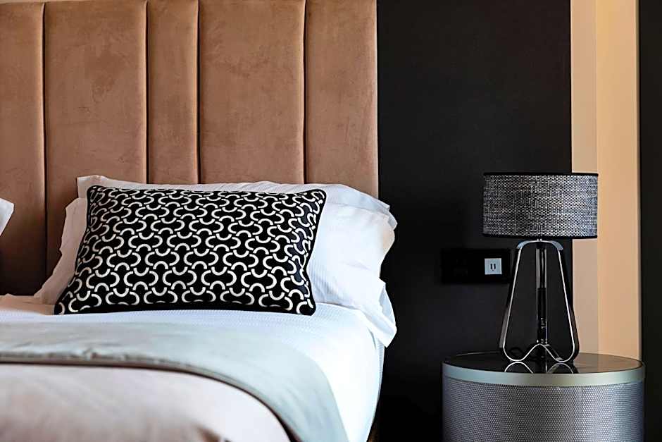 Amadomus Luxury Suites