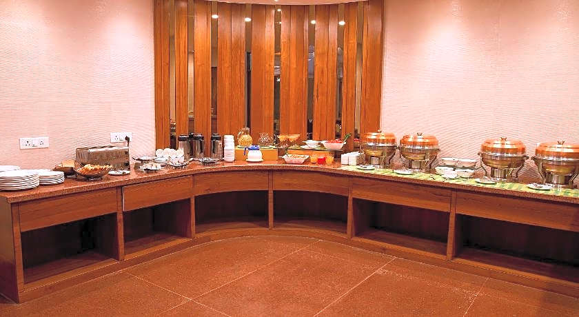 7 Apple Hotel Pimpri Pune