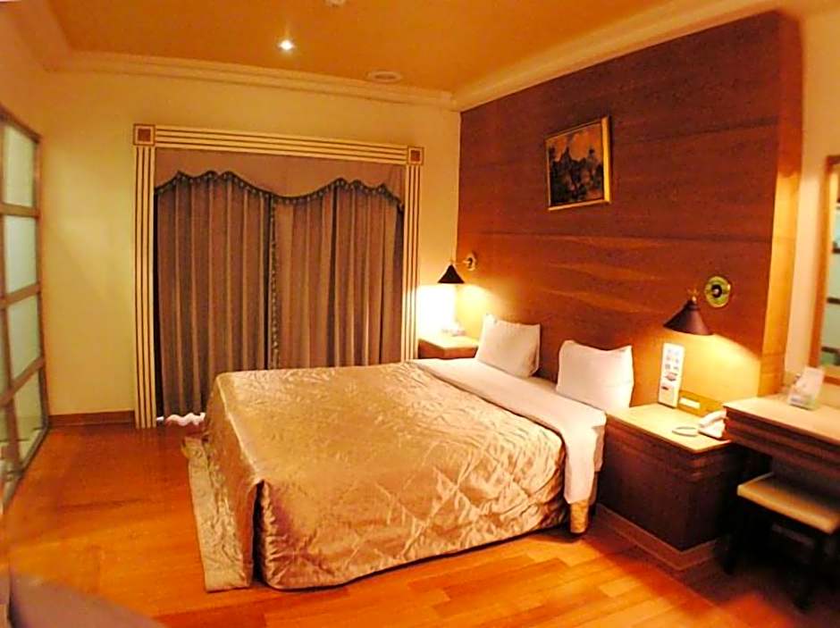 Changsing Business Motel
