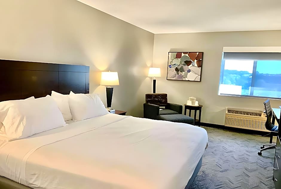 Best Western Oswego Hotel