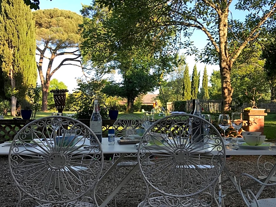 Villa Toscane - Atelier d'Artistes et B&B ¿0 mn de Toulouse