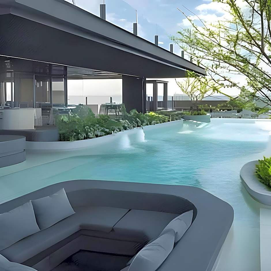 Cross Vibe Pattaya Seaphere