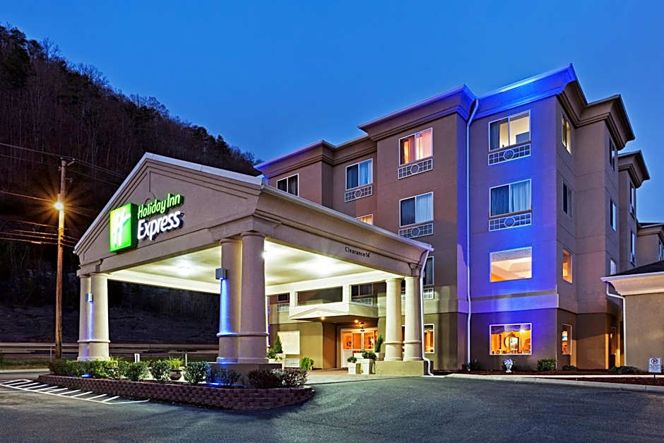 Holiday Inn Express and Suites Pikeville By IHG