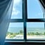 New Drawbridge Condo With Seaview and Pool