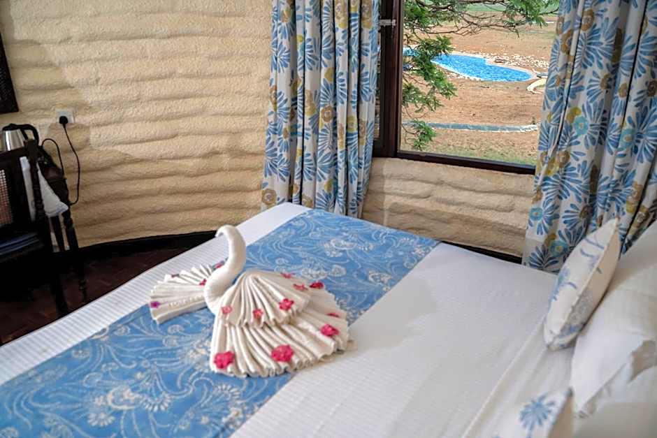 Salt Lick Safari Lodge