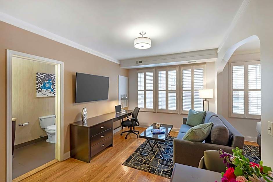 Best Western Plus Hawthorne Terrace Hotel