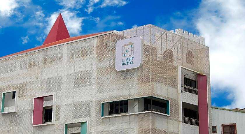 Light Hostel - Tainan