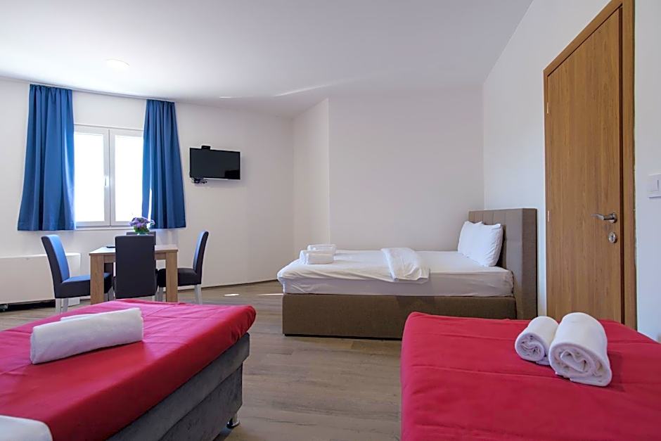 Foto 1 de 5 de Family Suite